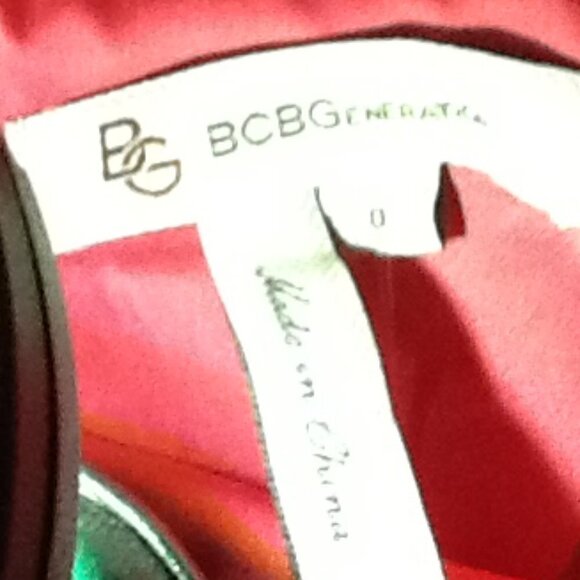 BCB Generation evening gown, WDress27 - Picture 3 of 4